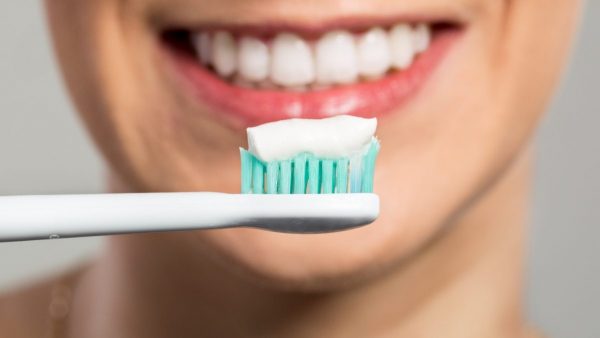 cómo cepillarte los dientes correctamente